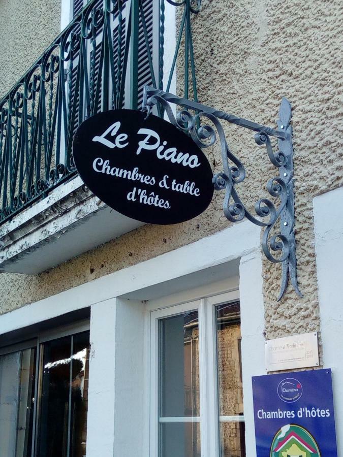 Le Piano Hotell Biesles Eksteriør bilde